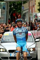 Fabian Wegmann gewinnt im Alleingang
GP Schwarzwald 2005
[� by J�rgen Burkhardt, B�renhofstra�e 25, 70771 Leinfelden-Echterdingen. Telefon 0711/791424, Fax 0711/791437.Postbank Stuttgart(BLZ 600 100 70) Konto 234130-708) www.radsportfoto.de. Bitte zwei Belegexemplare zusenden. Nutzung ist honorarpflichtig gemaess MFM zzgl. 16% MWSt. Drittrechte sind nicht geklaert. NO MODEL RELEASE. Jede Weitergabe dieses Materials an Dritte ohne ausdrueckliche Genehmigung ist untersagt.]


